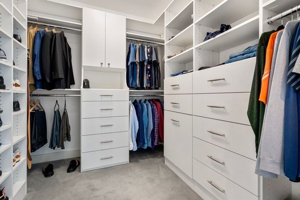 Interior, Walk-in Closets