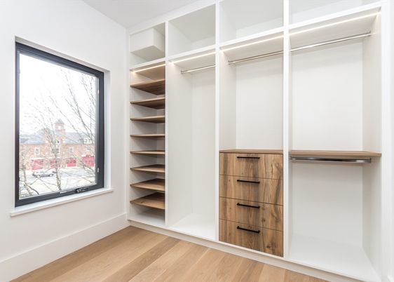 Interior, Walk-in Closets, Wood Texture Flooring