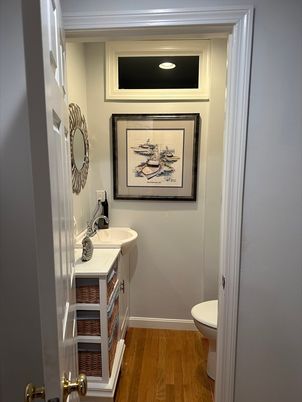 Bathroom, Interior, Recessed Lighting, Wood Texture Flooring