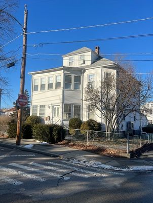Exterior, Facade, Georgian