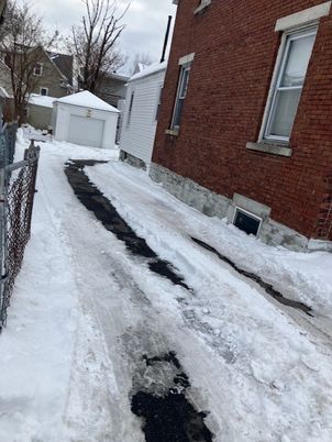 Detached Garage, Exterior
