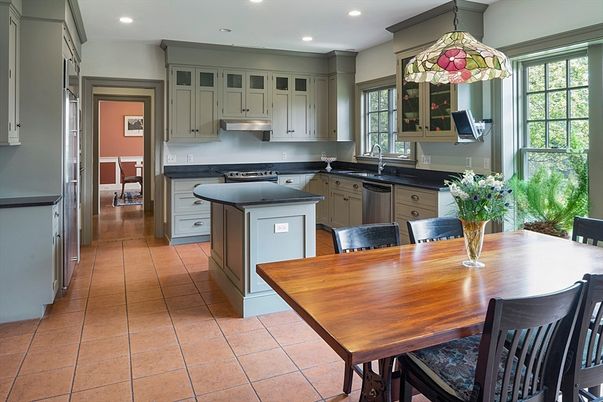 Dining room, Interior, Kitchen, Recessed Lighting, Stainless Steel Appliances