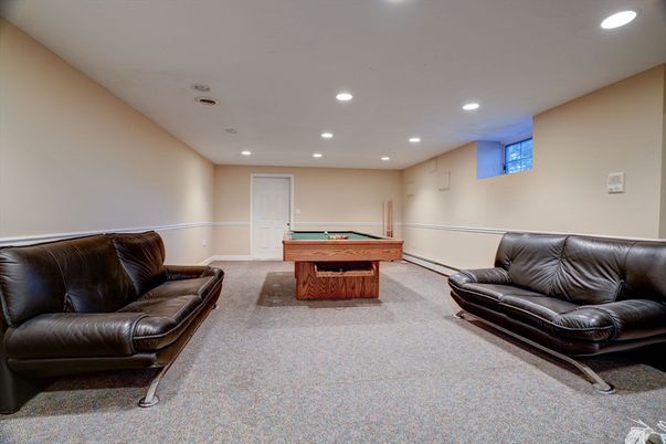Billiard Table, Game Room, Interior, Recessed Lighting