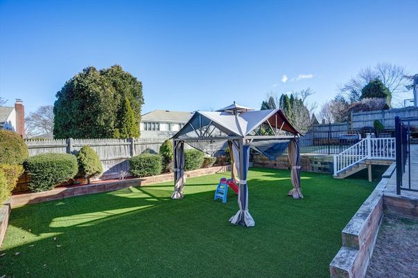 Backyard, Exterior, Playground