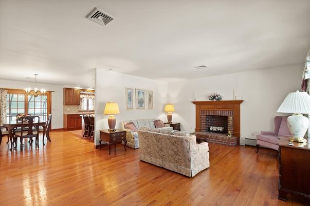 Chandelier, Dining room, Fireplace, Interior, Living room, Pendant Lights, Wood Texture Flooring