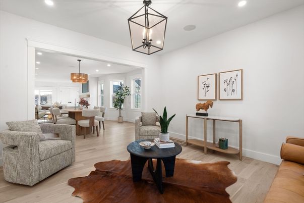 Dining room, Interior, Living room, Pendant Lights, Recessed Lighting, Wood Texture Flooring