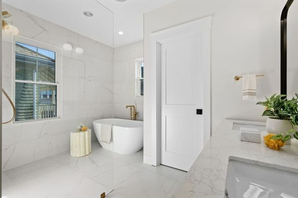 Bathroom, Free Standing Baths, Interior, Marble, Marble Walls, Recessed Lighting