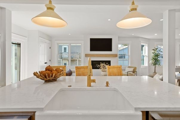 Dining room, Fireplace, Interior, Kitchen, Pendant Lights, Recessed Lighting