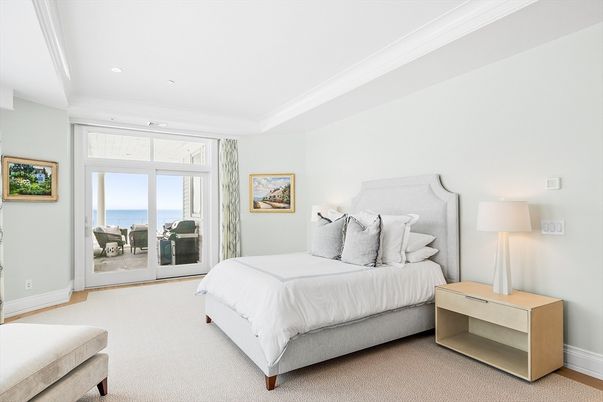 Bedroom, Interior, Recessed Lighting, Water