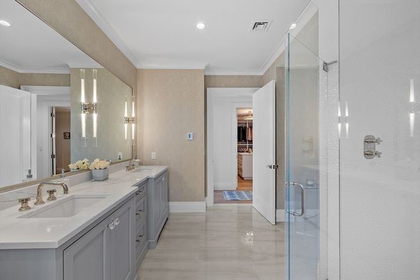Bathroom, Dual Sink Vanities, Glass Shower, Interior, Recessed Lighting