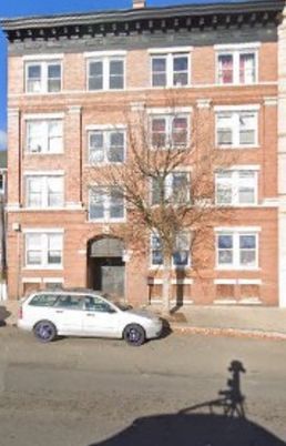 Exterior, Facade, Brick Facade, Rowhouse