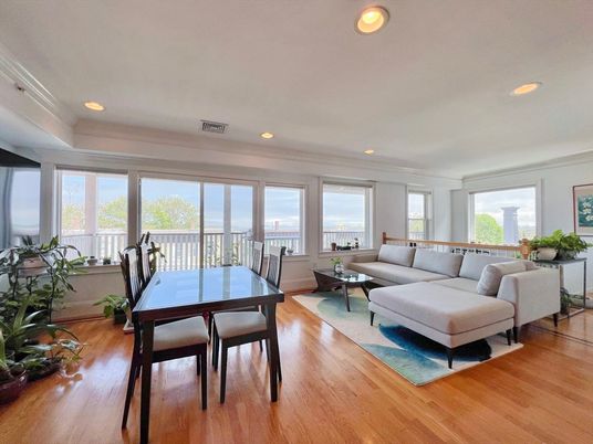 Dining room, Interior, Living room, Recessed Lighting, Wood Texture Flooring