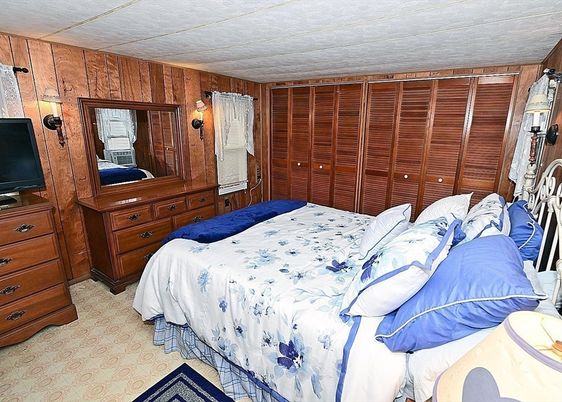 Bedroom, Interior, Wooden Walls