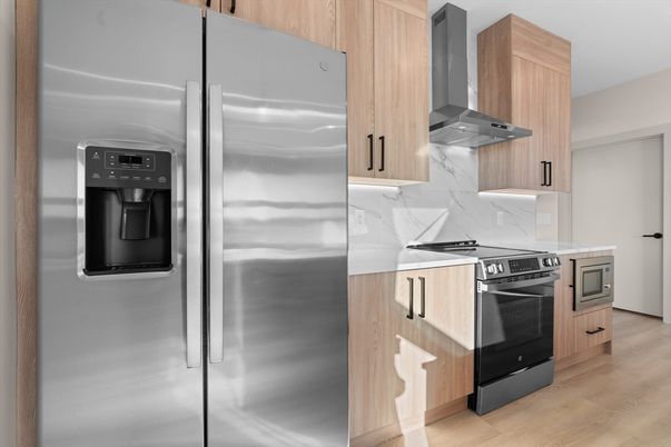 Interior, Kitchen, Stainless Steel Appliances, Wood Texture Flooring