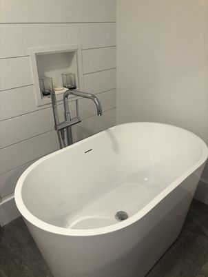 Bathroom, Free Standing Baths, Interior