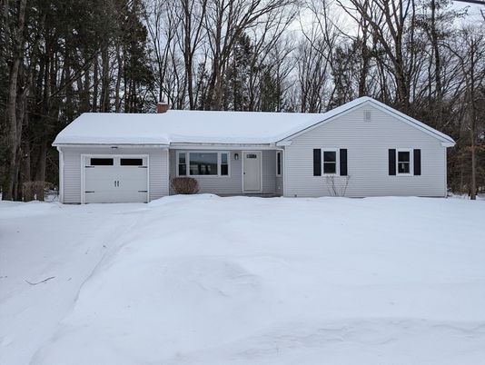 Attached, Backyard, Exterior, Facade, Ranch