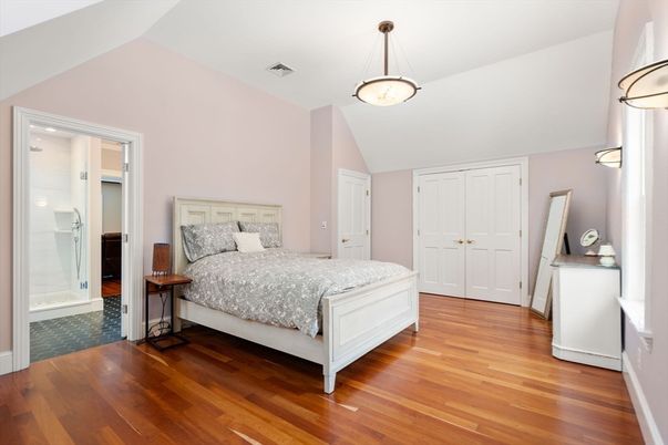 Bedroom, Interior, Pendant Lights, Wood Texture Flooring