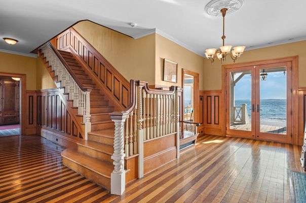 Chandelier, Interior, Water, Wood Texture Flooring