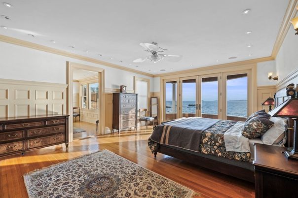Bedroom, Interior, Recessed Lighting, Water, Wood Texture Flooring