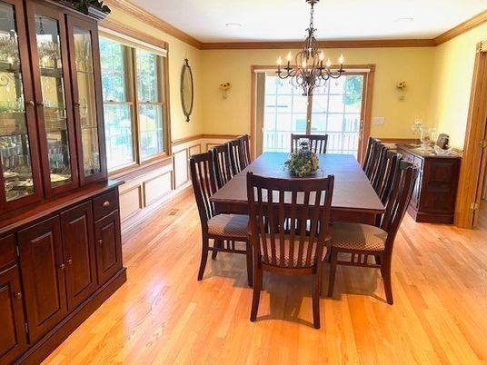 Chandelier, Dining room, Interior, Wood Texture Flooring