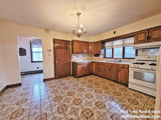 Chandelier, Interior, Kitchen