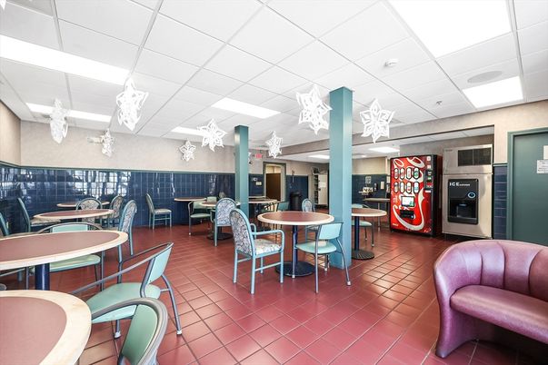 Dining room, Interior