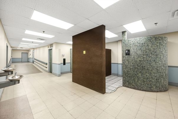Elevator, Interior, Recessed Lighting