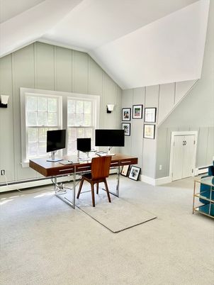 Home Office, Interior