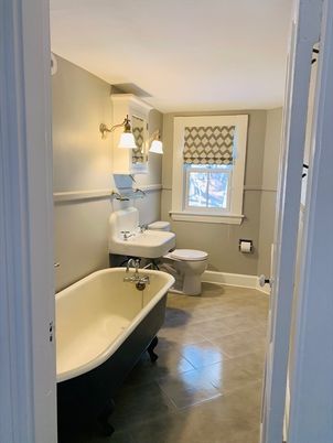 Bathroom, Free Standing Baths, Interior