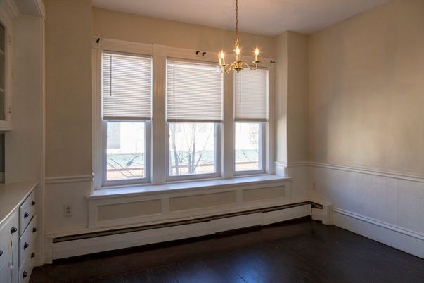 Chandelier, Empty room, Interior, Wood Texture Flooring