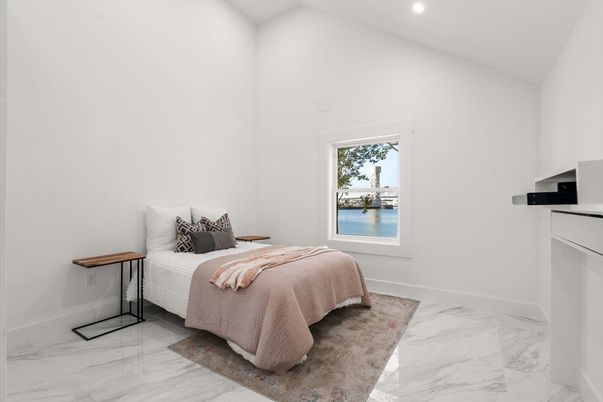 Bedroom, Interior, Marble, Recessed Lighting, Water