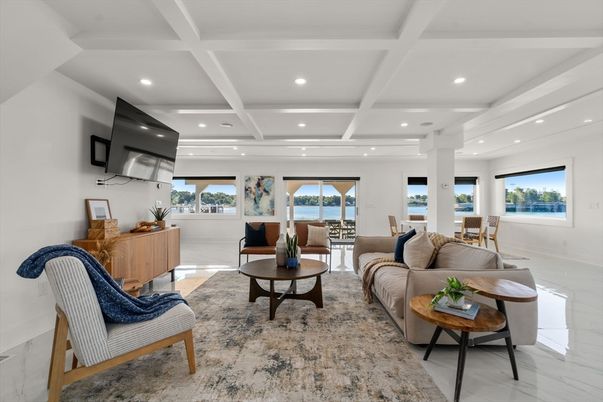 Interior, Living room, Recessed Lighting, Water
