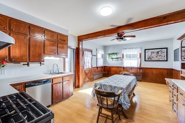 Interior, Kitchen, Wood Texture Flooring