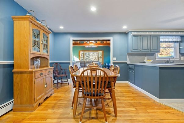 Dining room, Interior, Kitchen, Recessed Lighting, Wood Texture Flooring
