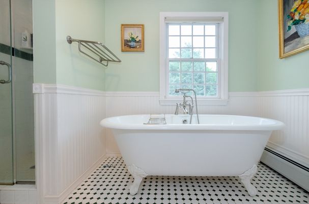 Bathroom, Free Standing Baths, Glass Shower, Interior