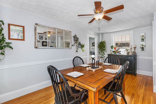 Dining room, Interior, Wood Texture Flooring