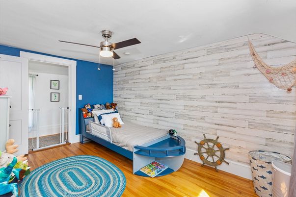 Bedroom, Interior, Wood Texture Flooring, Wooden Walls