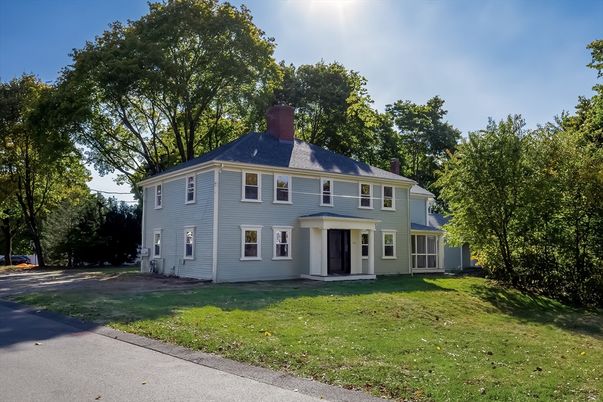 Backyard, Exterior, Facade, Georgian