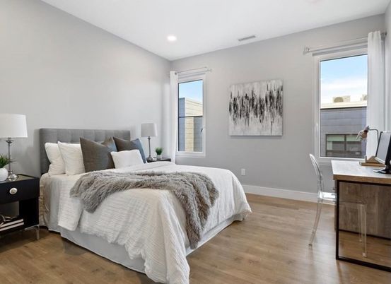 Bedroom, Interior, Recessed Lighting, Wood Texture Flooring