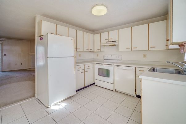 Interior, Kitchen