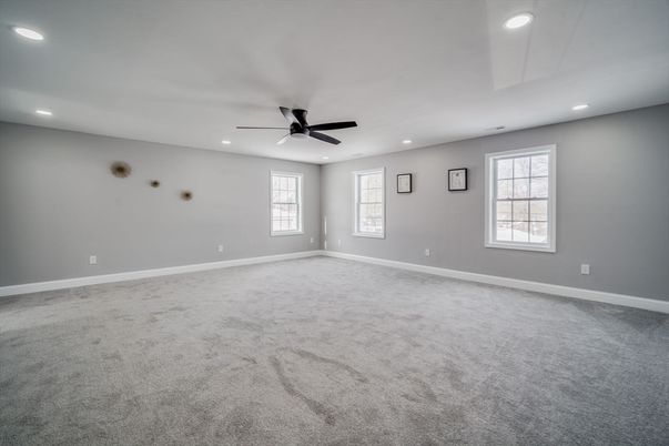 Empty room, Interior, Recessed Lighting