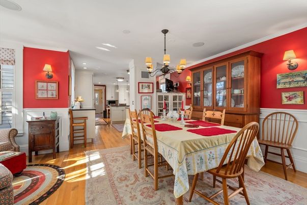 Chandelier, Dining room, Interior, Kitchen, Recessed Lighting, Wood Texture Flooring