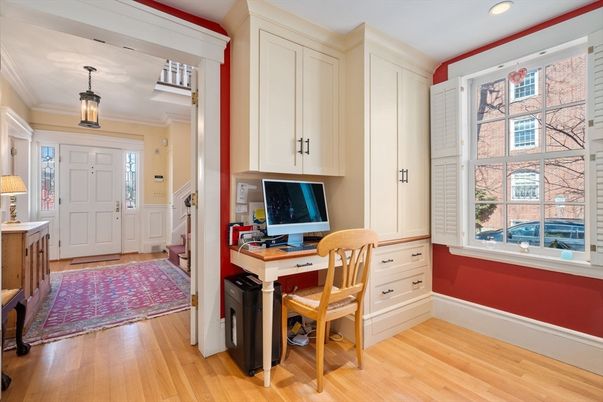 Home Office, Interior, Recessed Lighting, Wood Texture Flooring