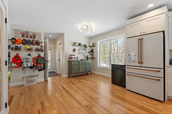 Interior, Kitchen, Pendant Lights, Recessed Lighting, Wood Texture Flooring