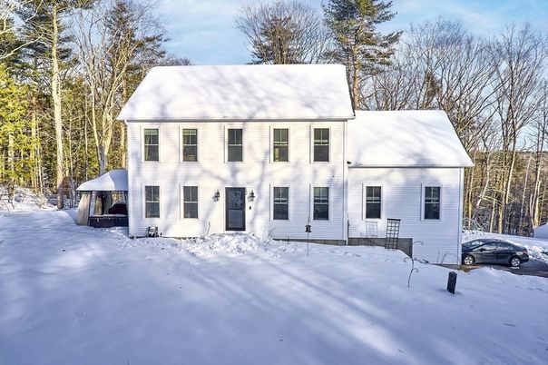 Backyard, Exterior, Facade, Georgian
