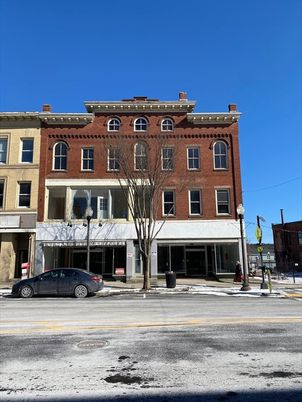 Exterior, Facade, Brick Facade, Rowhouse