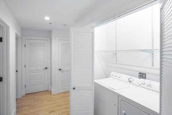 Interior, Recessed Lighting, Utility Closets, Washer, Wood Texture Flooring