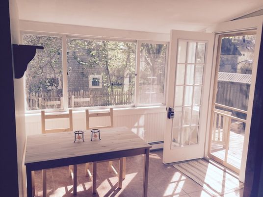 Dining room, Interior