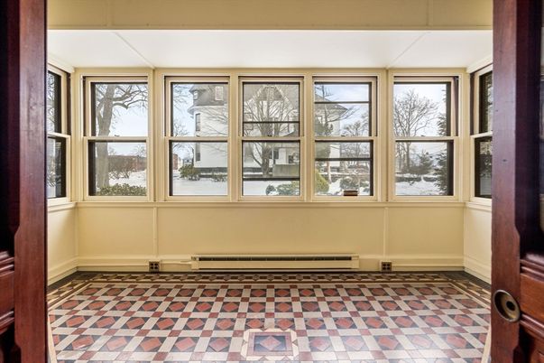 Interior, Water