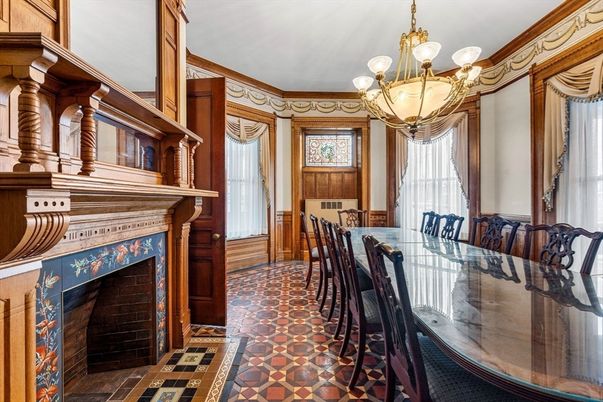Chandelier, Dining room, Fireplace, Interior